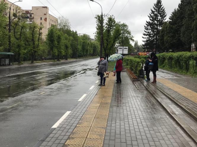 Новини Хмельницького - фото з “І матюкаються, і побити можуть”: як у Хмельницькому їздять в тролейбусах під час карантину “І матюкаються, і побити можуть”: як у Хмельницькому їздять в тролейбусах під час карантину, фото №7 на сайті vsim.ua