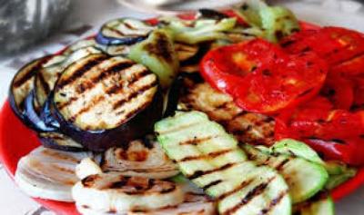 Новини Тернополя - фото з Як приготувати овочі-гриль в духовці, щоб вони вийшли соковитими Як приготувати овочі-гриль в духовці, щоб вони вийшли соковитими, фото №1 на сайті 20minut.ua