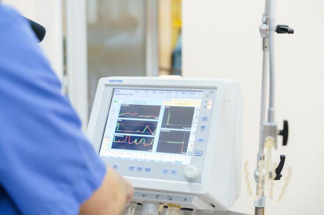 Перша міська лікарня отримала апарати штучної вентиляції легень, фото №2 на сайті 20minut.ua