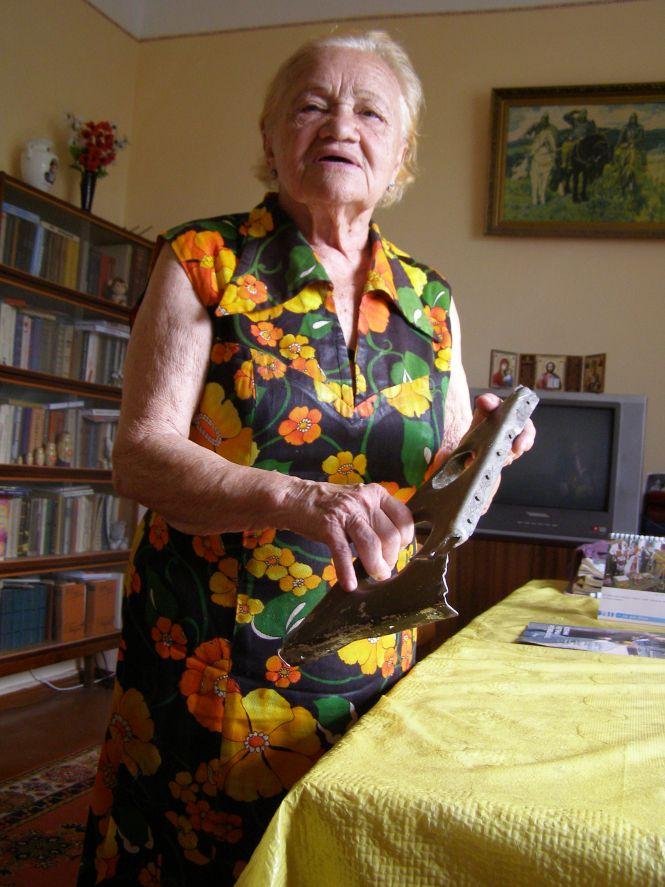 Новини Вінниці - фото з У Берліні написала: «Перемога! Вінниця». Розвідниця Ася зберігає уламок літака, в якому загинув брат У Берліні написала: «Перемога! Вінниця». Розвідниця Ася зберігає уламок літака, в якому загинув брат, фото №4 на сайті 20minut.ua