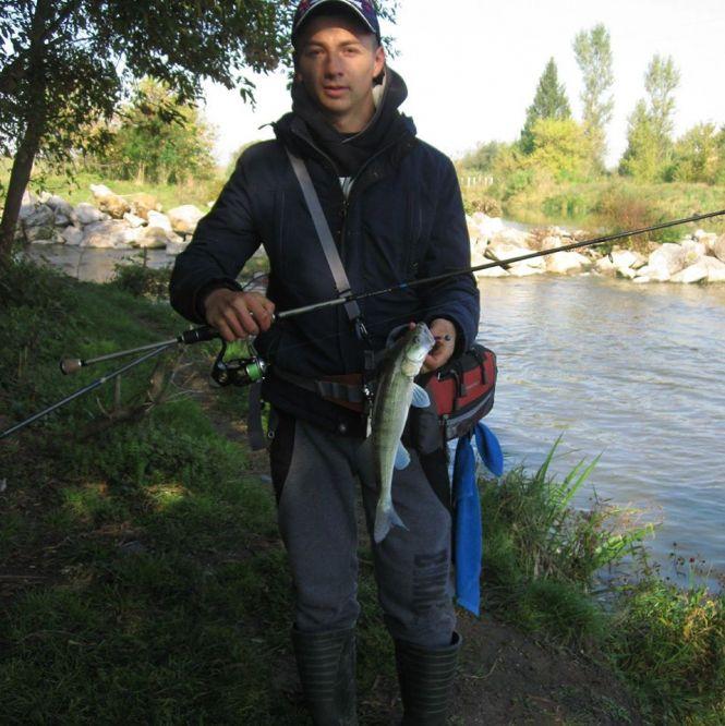 Втопився 21-річний рибалка з Лаврівки. Тіло водолази шукали добу, фото №3 на сайті 20minut.ua