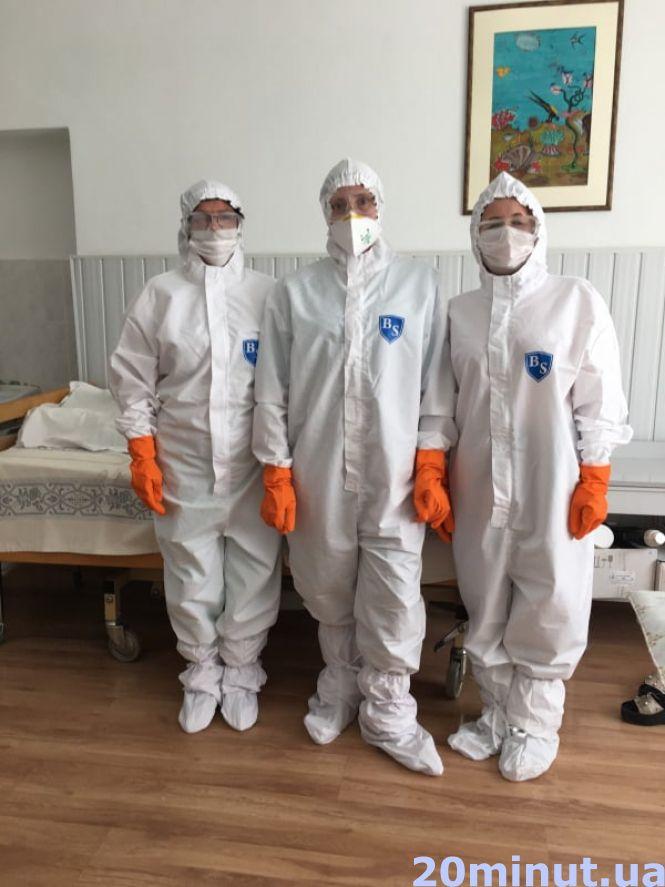 "Коли стається біда - ми плачемо, але щоб ніхто не бачив": історії медсестер, які рятують дитячі життя (ФОТО), фото №1 на сайті 20minut.ua