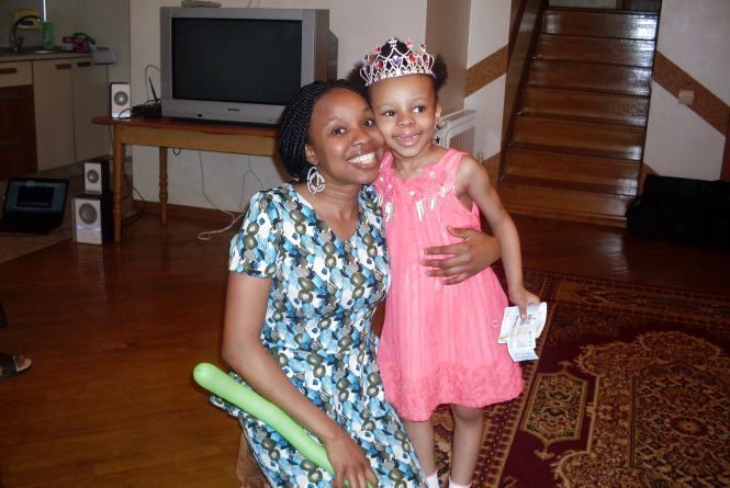 Новини Тернополя - фото з Справу Бадмус, яка випила щурячу отруту, закрили. Як розслідували смерті інших іноземних студентів? Справу Бадмус, яка випила щурячу отруту, закрили. Як розслідували смерті інших іноземних студентів?, фото №2 на сайті 20minut.ua