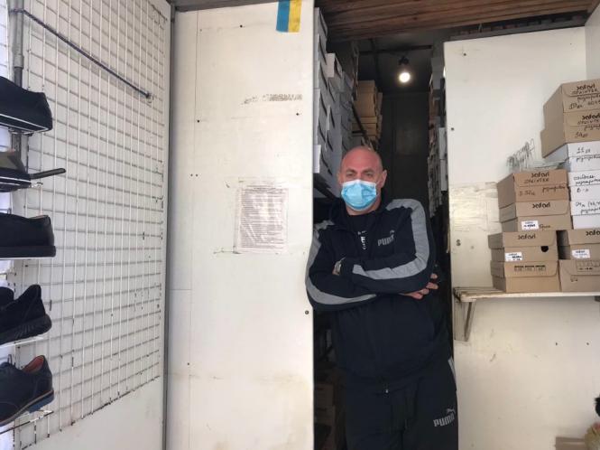 Новини Хмельницького - фото з “Розпродаж, дівчатка!”: як працює хмельницький речовий ринок після відновлення роботи (ФОТО) “Розпродаж, дівчатка!”: як працює хмельницький речовий ринок після відновлення роботи (ФОТО), фото №2 на сайті vsim.ua