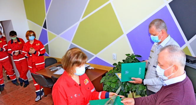 Новини Козятина - фото з У Козятині привітали медсестер У Козятині привітали медсестер, фото №4 на сайті 20minut.ua