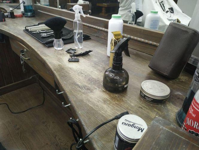 «Стрижемо в масках та рукавицях»: як працюють у барбершопах та перукарнях Тернополя. Ми перевірили, фото №9 на сайті 20minut.ua