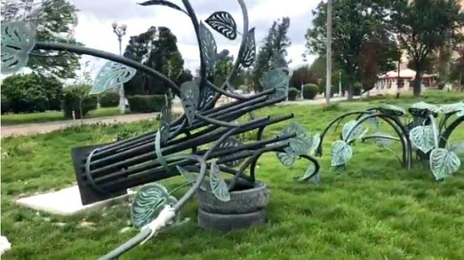 Новини Тернополя - фото з На Набережній встановили нову скульптуру. Кажуть, що це лише початок Світлина від Віктора Мадрі.