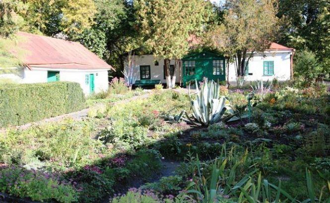 Новини Вінниці - фото з Першими прийшли батько й син. Чому не всі музеї Вінниці відчинили двері? Першими прийшли батько й син. Чому не всі музеї Вінниці відчинили двері?, фото №4 на сайті 20minut.ua