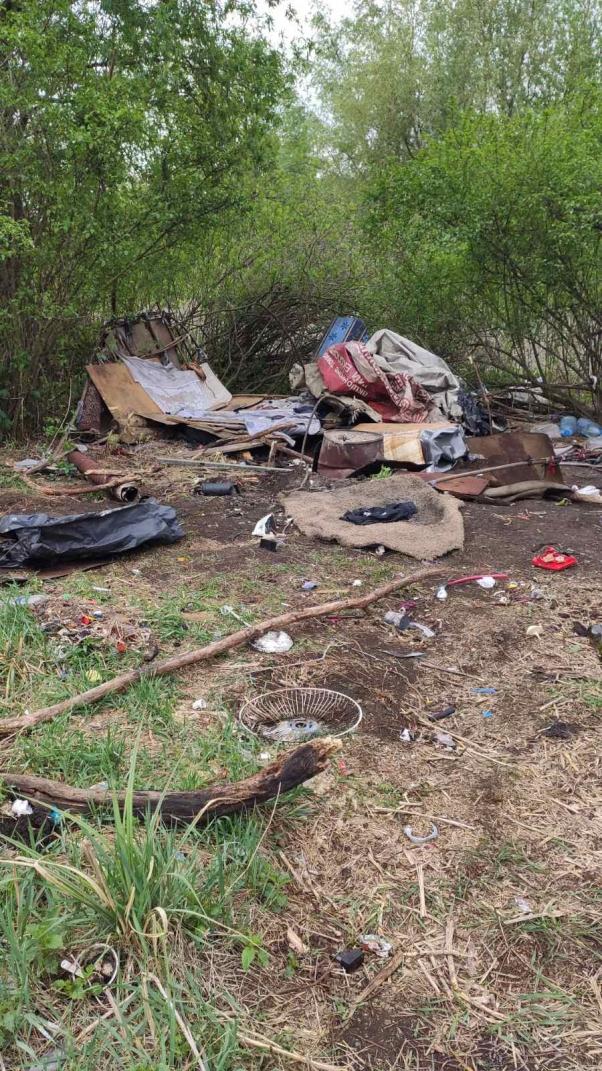 Новини Хмельницького - фото з У Хмельницькому вагітна жінка з двома доньками жила в очереті. Подробиці шокуючої історії У Хмельницькому вагітна жінка з двома доньками жила в очереті. Подробиці шокуючої історії, фото №9 на сайті vsim.ua