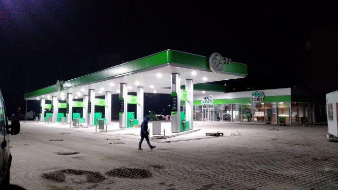 Скандальна АЗС UPG, будівництво якої визнано незаконним, під час карантину отримала сертифікат введення в експлуатацію, фото №1 на сайті 20minut.ua