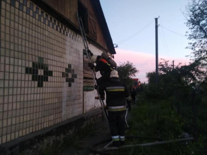 Новини Вінниці - фото з Смертельна пожежа у Гнівані: у будинку згорів 85-річний дідусь Світлина від Тиврівські рятувальники Вінниччини.