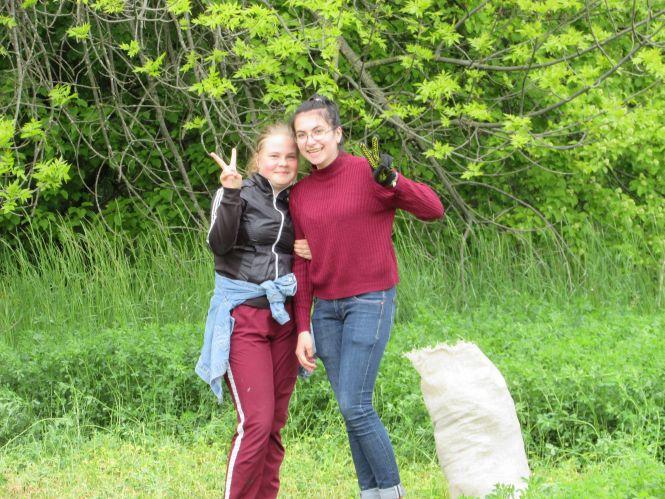 Фото дня: латані дороги, молоді господарки та карантинна розмітка, фото №5 на сайті 20minut.ua