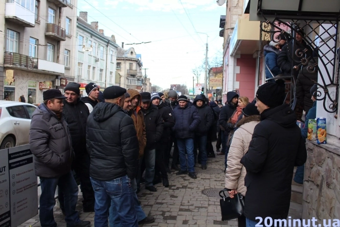 Новини Тернополя - фото з Заробітки під час карантину: попит на робітників шалений. Чи змінились зарплати та умови праці? Заробітки під час карантину: попит на робітників шалений. Чи змінились зарплати та умови праці?, фото №1 на сайті 20minut.ua