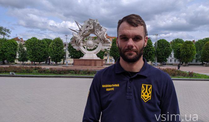 Новини Хмельницького - фото з Акції протесту проти Андрія Єрмака пройшли по всій Україні: що було у Хмельницькому Акції протесту проти Андрія Єрмака пройшли по всій Україні: що було у Хмельницькому, фото №1 на сайті vsim.ua