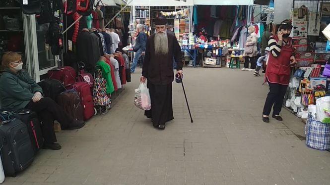 Новини Вінниці - фото з «Сидимо без грошей і покупців». Як працює вінницький речовий ринок «Сидимо без грошей і покупців». Як працює вінницький речовий ринок, фото №2 на сайті 20minut.ua