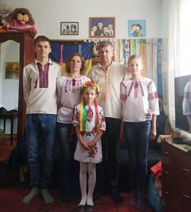 Гвардієць вишив герб Вінниці. Чому він відрізняється від справжнього?, фото №2 на сайті 20minut.ua