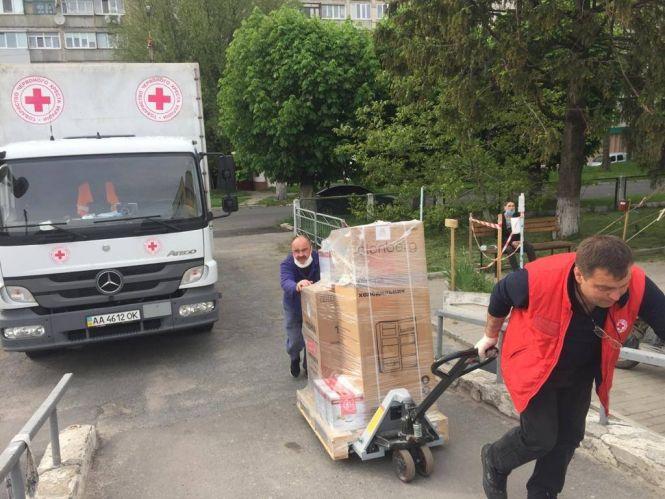 Новини Козятина - фото з Холодильники, мікрохвильовки, ноутбуки: козятинська ЦРЛ отримала гуманітарну допомогу Холодильники, мікрохвильовки, ноутбуки: козятинська ЦРЛ отримала гуманітарну допомогу, фото №1 на сайті 20minut.ua