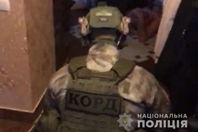 До підпалу іномарки на проспекті Бандери у Тернополі причетні два професійні боксери (ФОТО. ВІДЕО), фото №3 на сайті 20minut.ua