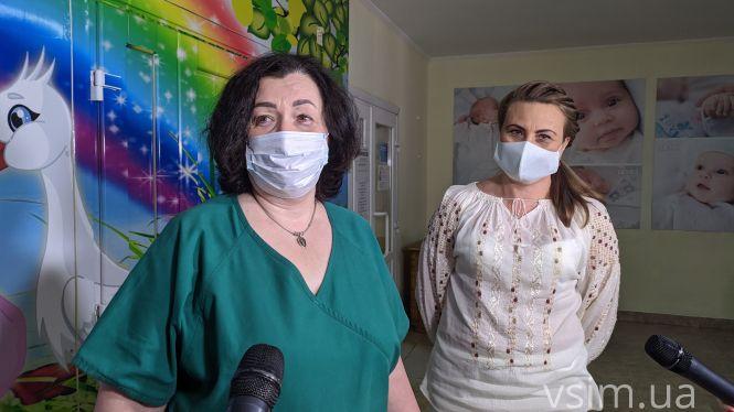 У Хмельницькому 16 новонароджених малят “одягнули” у вишиванки, фото №2 на сайті vsim.ua