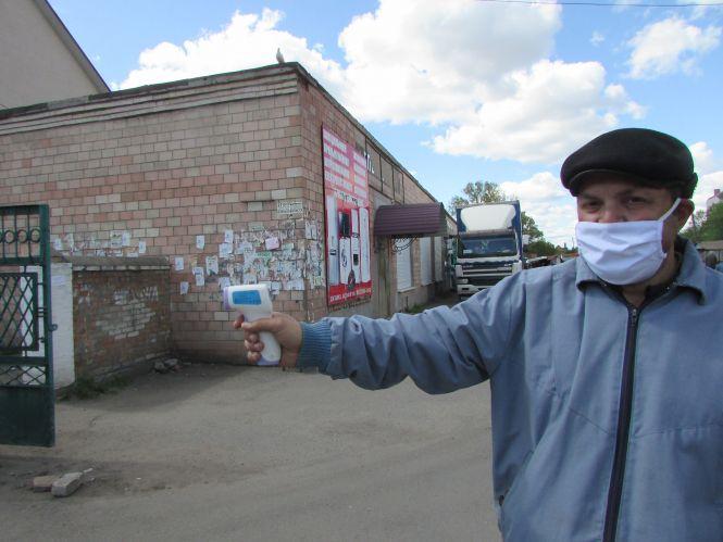 Новини Козятина - фото з Торгівля на центральному ринку на День Вишиванки