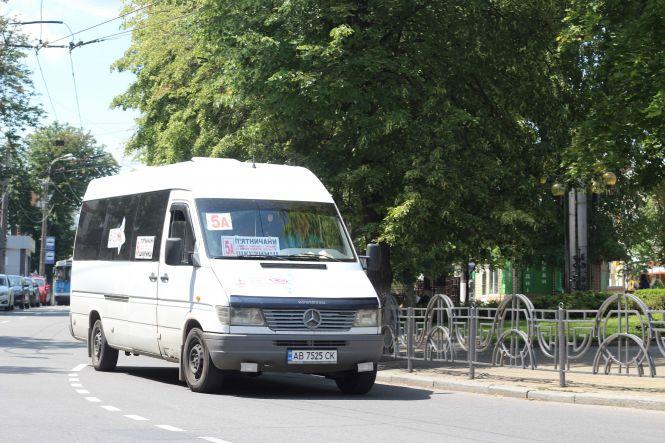 Новини Вінниці - фото з Без перепусток. У вінницький транспорт пускають всіх пасажирів Без перепусток. У вінницький транспорт пускають всіх пасажирів, фото №1 на сайті 20minut.ua