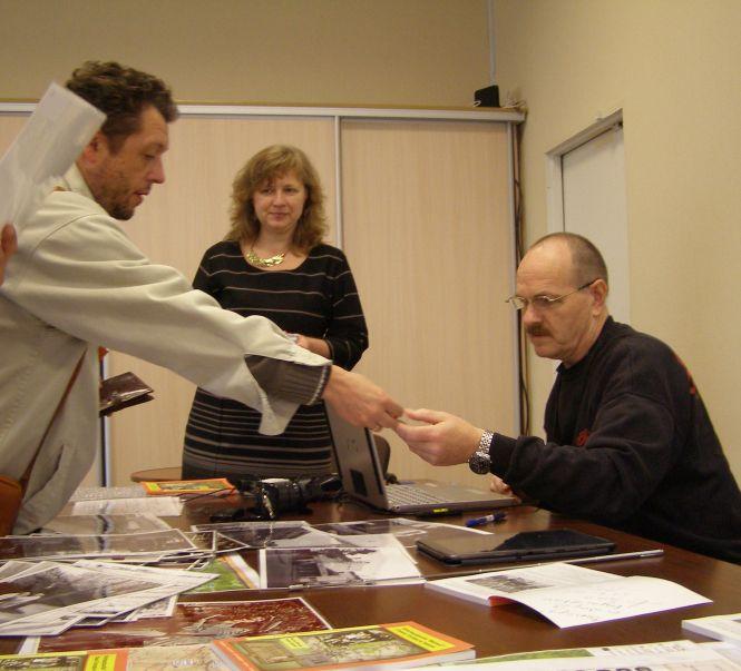 Новини Вінниці - фото з Мільйон за вигадку про підземелля «Вервольф». Дві правди про схованку Гітлера під Вінницею Мільйон за вигадку про підземелля «Вервольф». Дві правди про схованку Гітлера під Вінницею, фото №5 на сайті 20minut.ua