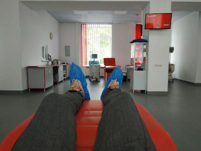 Новини Вінниці - фото з «Не збідніє рука, що дає...»: як наш журналіст вирішив стати донором і пішов здавати кров «Не збідніє рука, що дає...»: як наш журналіст вирішив стати донором і пішов здавати кров, фото №1 на сайті 20minut.ua