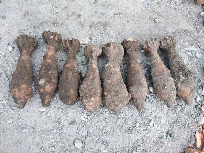 Новини Вінниці - фото з На Немирівському шосе під час будівництва виявили вісім мін На Немирівському шосе під час будівництва виявили вісім мін, фото №3 на сайті 20minut.ua