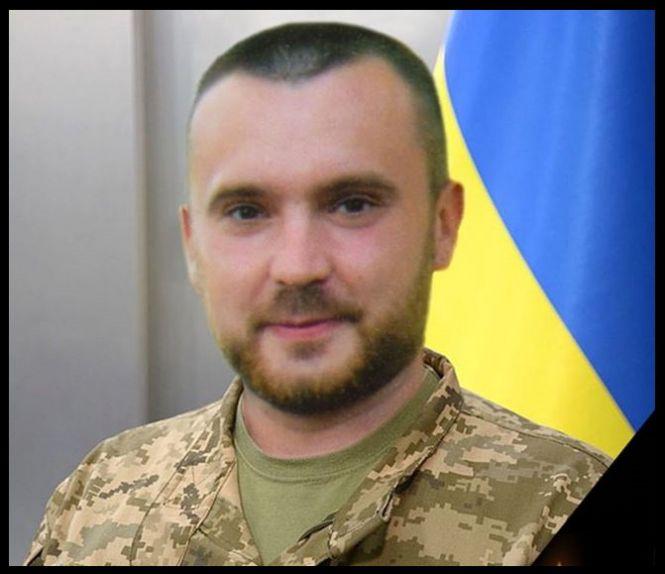 Новини Вінниці - фото з Сьомий рік війни з російськими окупантами. Схилімо голови у пам'ять про загиблих вінничан Сьомий рік війни з російськими окупантами. Схилімо голови у пам'ять про загиблих вінничан, фото №2 на сайті 20minut.ua