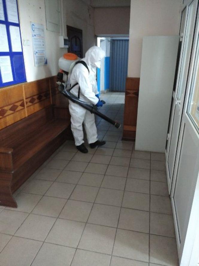 Рятувальники Коростишева провели дезінфекцію об’єктів інфраструктури міста, фото №2 на сайті 20minut.ua