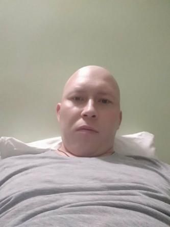 Новини Вінниці - фото з «Рак мали побачити ще в Гайсині»: історія Олега, який бореться з лейкозом «Рак мали побачити ще в Гайсині»: історія Олега, який бореться з лейкозом, фото №2 на сайті 20minut.ua