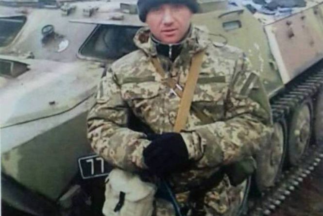 Новини Вінниці - фото з Героя Володимира Мовчанюка нагородили Орденом «За мужність» – посмертно Ще один вантаж-200 їде з війни у Погребище. Життя сміливого бійця обірвала куля снайпера