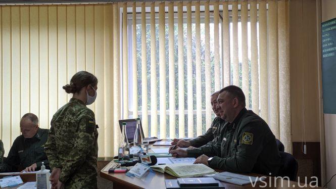 Новини Хмельницького - фото з Хто добре вчився, піде на престижні місця: випускникам прикордонної академії змінили систему розподілу Хто добре вчився, піде на престижні місця: випускникам прикордонної академії змінили систему розподілу, фото №7 на сайті vsim.ua