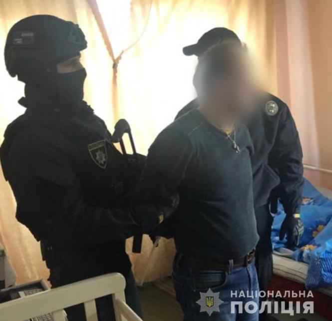 Новини Вінниці - фото з Вінничанин знімав фільми зі своєю дитиною. Викрили чотирьох педофілів Вінничанин знімав фільми зі своєю дитиною. Викрили чотирьох педофілів, фото №4 на сайті 20minut.ua