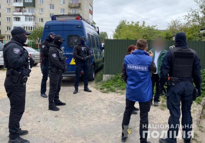 Новини Вінниці - фото з Вінничанин знімав фільми зі своєю дитиною. Викрили чотирьох педофілів Вінничанин знімав фільми зі своєю дитиною. Викрили чотирьох педофілів, фото №2 на сайті 20minut.ua