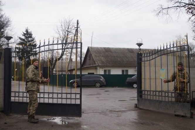 Новини Вінниці - фото з Важливе за вчора. Найцікавіші новини 30 травня, які ви могли пропустити На складі боєприпасів у Калинівці солдат вкрав гранати. Що відомо про інцидент?