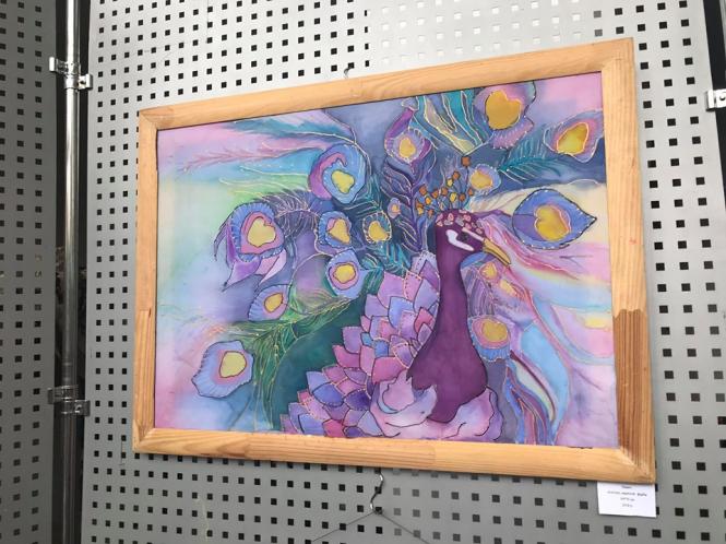 Попри різні обставини, вона продовжує малювати: історія юної і талановитої Насті, фото №1 на сайті vsim.ua