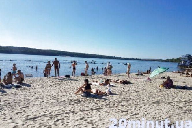 Новини Тернополя - фото з Чи готові пляжі Тернопільського ставу до купального сезону та кому туди приходити заборонено? Чи готові пляжі Тернопільського ставу до купального сезону та кому туди приходити заборонено?, фото №2 на сайті 20minut.ua