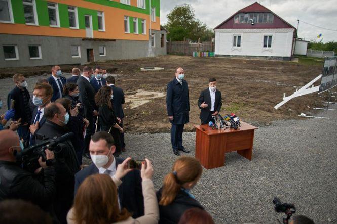Новини Хмельницького - фото з Дитячий садок, який інспектували Зеленський та Шмигаль, досі не працює Дитячий садок, який інспектували Зеленський та Шмигаль, досі не працює, фото №1 на сайті vsim.ua