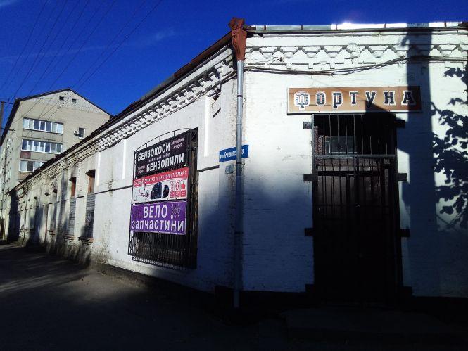 Новини Козятина - фото з Відомі козятинські будинки: Чехословацький, Уманський та Грека Відомі козятинські будинки: Чехословацький, Уманський та Грека, фото №6 на сайті 20minut.ua