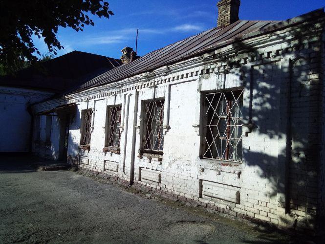 Новини Козятина - фото з Відомі козятинські будинки: Чехословацький, Уманський та Грека Відомі козятинські будинки: Чехословацький, Уманський та Грека, фото №11 на сайті 20minut.ua