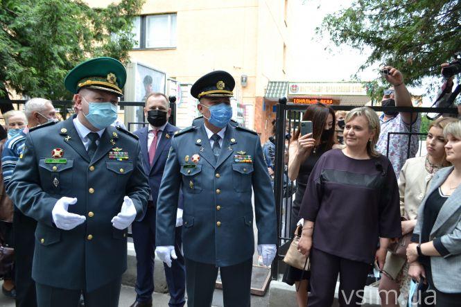 Новини Хмельницького - фото з Випуск курсантів прикордонної академії: як це було (ФОТО, ВІДЕО) Випуск курсантів прикордонної академії: як це було (ФОТО, ВІДЕО), фото №21 на сайті vsim.ua