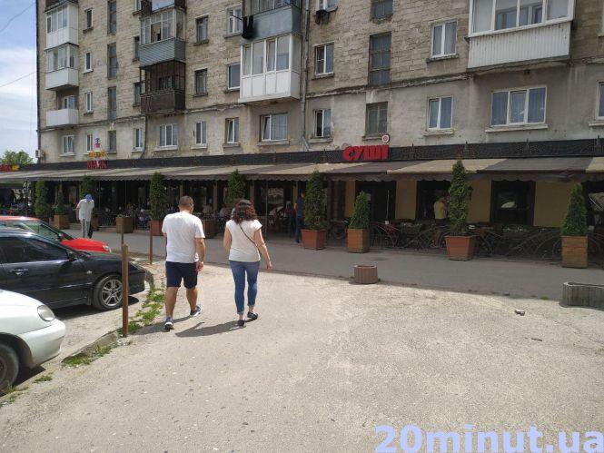 Закладам харчування дозволили приймати гостей в приміщенні: як вони тепер працюють? Ми перевірили, фото №4 на сайті 20minut.ua
