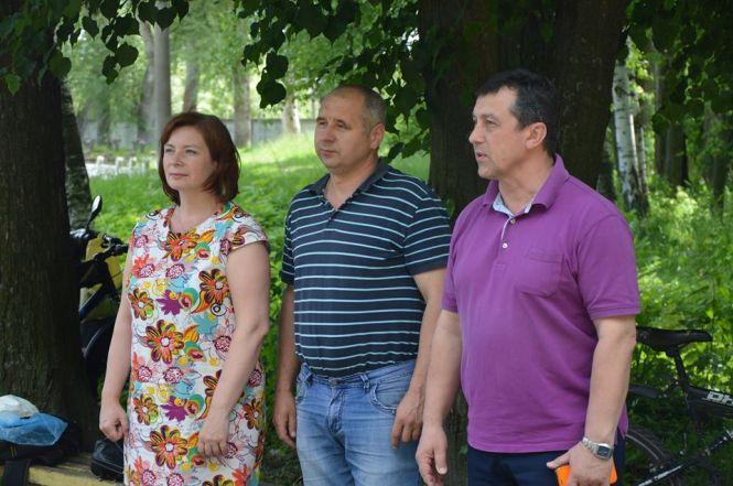 Новини Козятина - фото з Зіграли волейбольний турнір, присвячений пам’яті Олексія Свириденка Зіграли волейбольний турнір, присвячений пам’яті Олексія Свириденка, фото №1 на сайті 20minut.ua