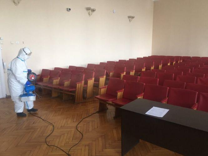 На коронавірус захворіла помічниця судді апеляційного суду. Приміщення знезаразили, фото №6 на сайті 20minut.ua