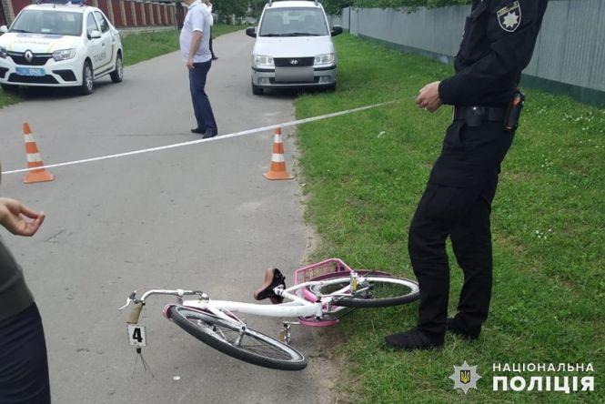 Новини Хмельницького - фото з На Хмельниччині автомобіль збив 7-річну дівчинку На Хмельниччині автомобіль збив 7-річну дівчинку, фото №2 на сайті vsim.ua