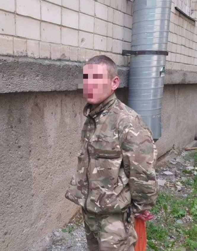 Новини Вінниці - фото з У Вінниці з ножем напали на водія тролейбусу, але поліцейські охорони оперативно затримали винуватців (Пресслужба Управління поліції охорони) У Вінниці з ножем напали на водія тролейбусу, але поліцейські охорони оперативно затримали винуватців (Пресслужба Управління поліції охорони), фото №2 на сайті 20minut.ua