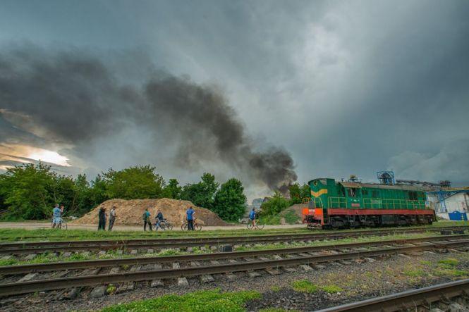 Новини Тернополя - фото з У пожежі на Тернопільщині загинула молода жінка (ФОТО) У пожежі на Тернопільщині загинула молода жінка (ФОТО), фото №8 на сайті 20minut.ua