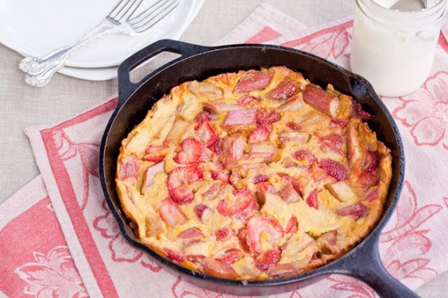 Рецепти з полуниці: як приготувати смачні полуничні десерти - фото 409453