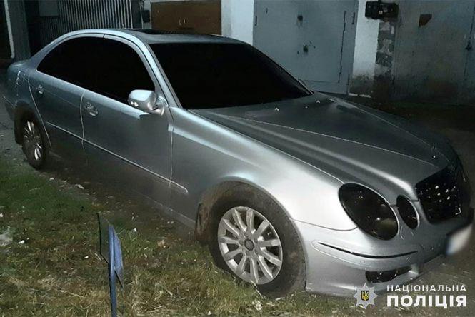 Новини Хмельницького - фото з На Проспекті затримали жінку, яка забризкала патрульних сльозогінним газом На Проспекті затримали жінку, яка забризкала патрульних сльозогінним газом, фото №1 на сайті vsim.ua